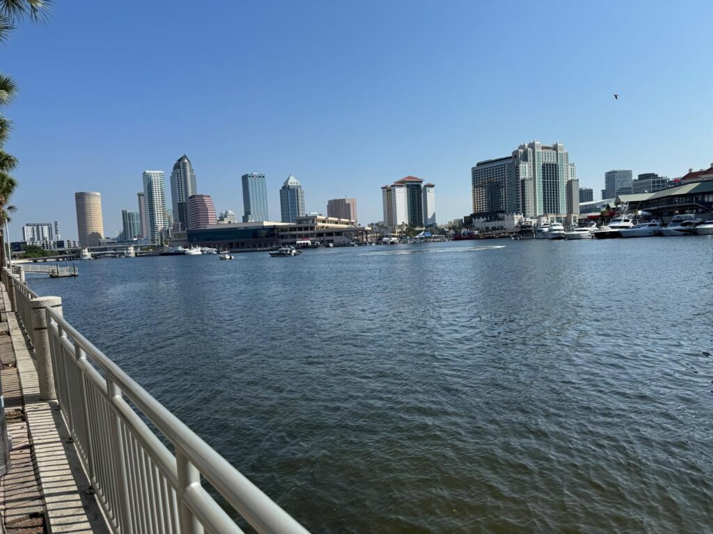 Airport taxi Tampa