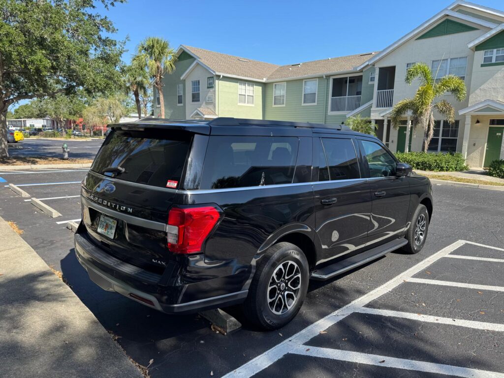 professional-limo-driver-venice