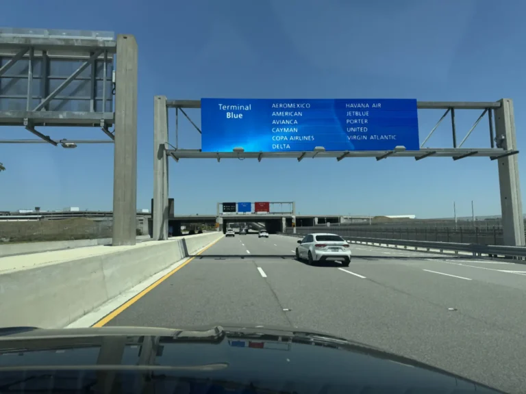 Limo Services Limo Services from Cartier Limousine Services Airport Shuttle Service tpa to sarasota