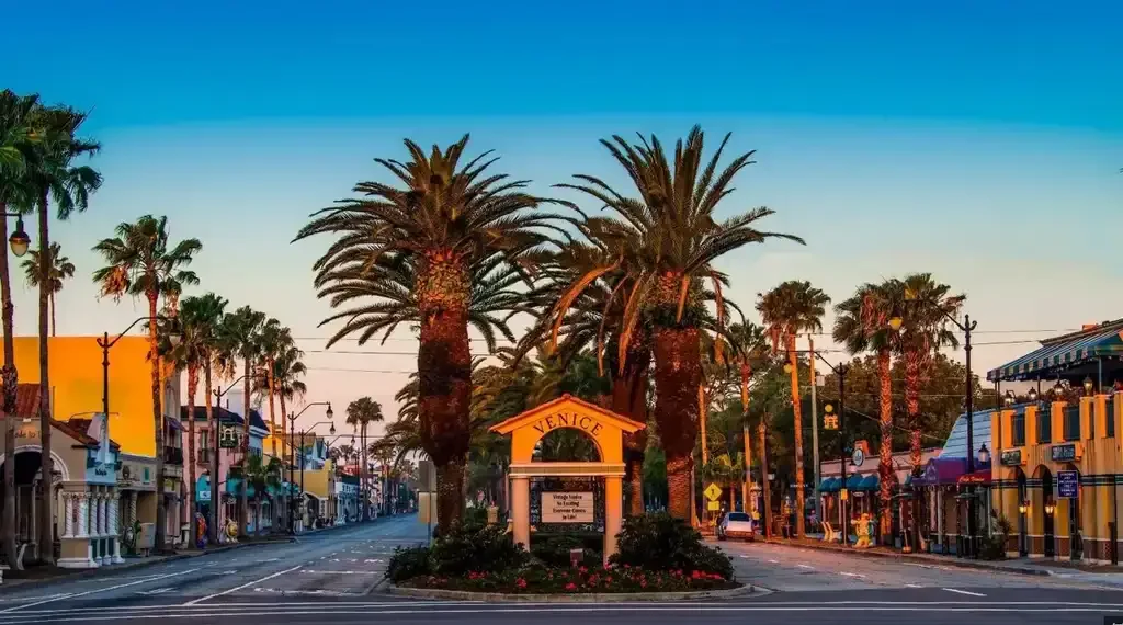 Airport Shuttle Service across Sarasota Bradenton area