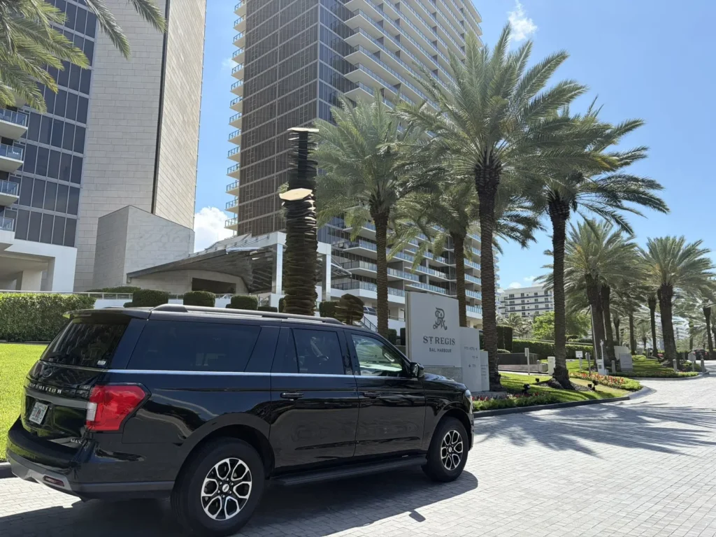 Taxi service from Sarasota to Miami