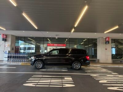Taxi Bradenton to Tampa on Premium Executive SUVs