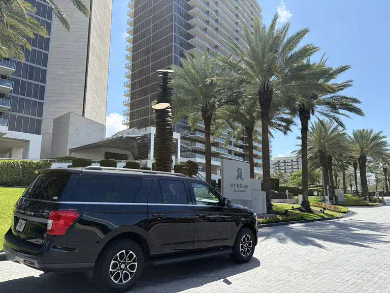 Comfortable long-distance private car service from Sarasota and Bradenton to Miami Orlando and Tampa